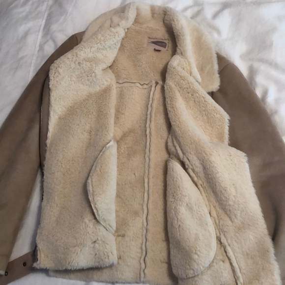 Winter jacket - Picture 3 of 4